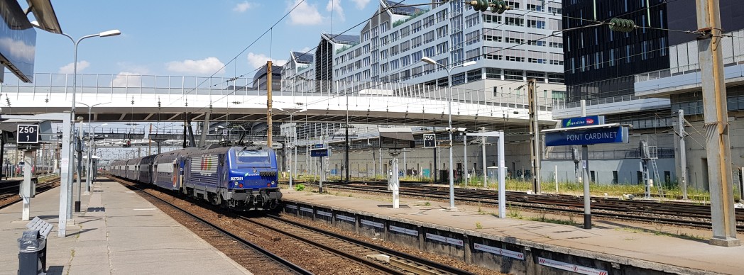 2018 gare Pont-Cardinet et le pont.