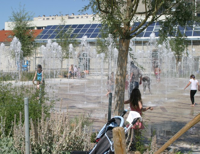 Jets d'eau- Parc Clichy-Batignolles