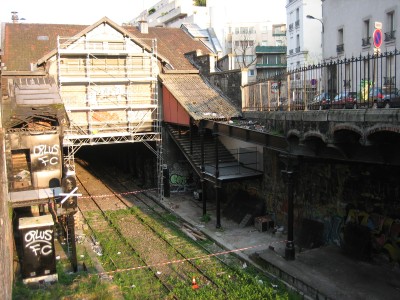 La  Gare avenue de Saint-Ouen