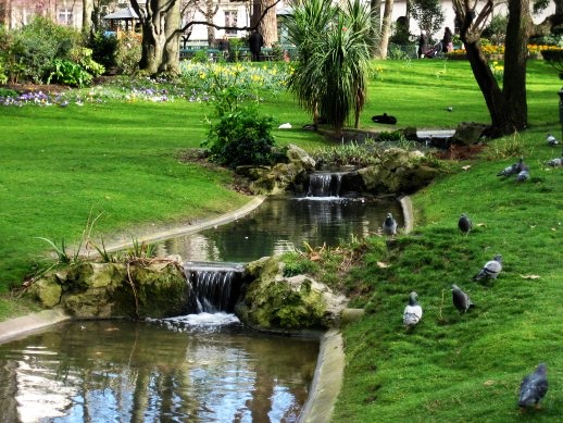 Square des Batignolles
